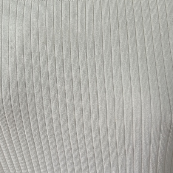 Banana Republic BNWT LIGHTWEIGHT sweater - Picture 2 of 4